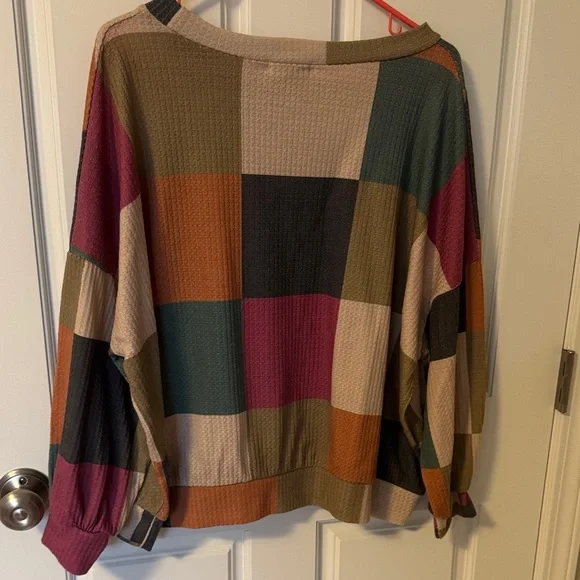 Hopely Colorful Patchwork Women's Waffleknit Top - Picture 4 of 7